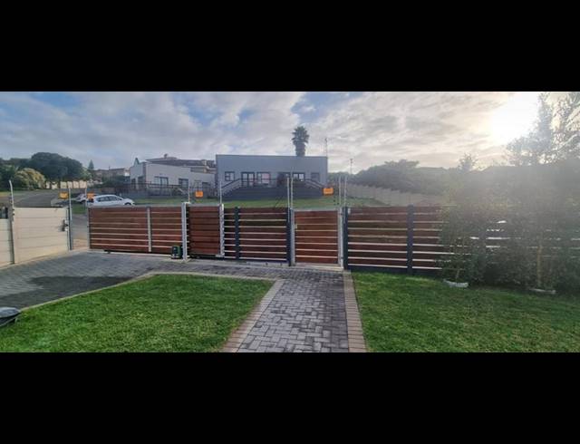 1 BEDROOM PROPERTY TO RENT IN DANA BAY